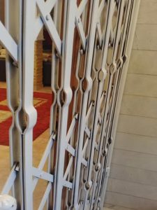 حفاظ آکاردئونی تسمه دوبل (پرچ مخفی)
